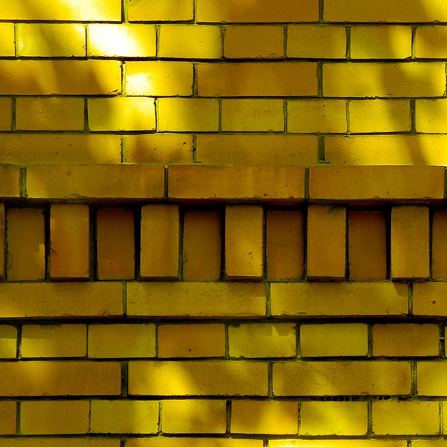 yellow bricks